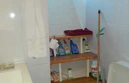 Apartament 4 camere, 75 mp, cu scara interioara, parcare, zona Ultracentrala!