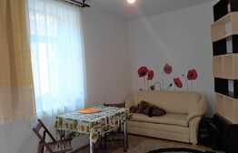 Apartament 4 camere, 75 mp, cu scara interioara, parcare, zona Ultracentrala!