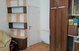 Apartament 4 camere, 75 mp, cu scara interioara, parcare, zona Ultracentrala!