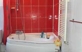 Apartament 4 camere, 75 mp, cu scara interioara, parcare, zona Ultracentrala!