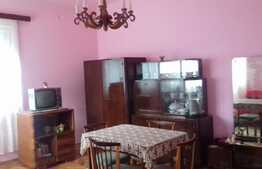 Casa individuala 87 mp, teren 844 mp, front 19 ml, zona de case!