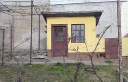 Casa individuala 87 mp, teren 844 mp, front 19 ml, zona de case!