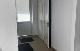 Spatiu comercial, 120 mp, 4 locuri de parcare, zona Terra, Floresti