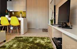 Apartament 2 camere, 50 mp, etaj intermediar zona strazii Bucuresti