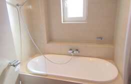 Apartament de lux , constructie noua, 3 camere, 94 mp la cheie, loc de parcare subteran, zona Piata Engels 