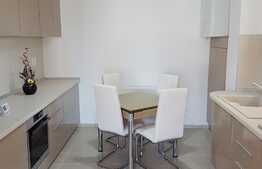 Casa 4 camere, 140 mp, garaj, zona Iulius Mall