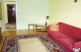 3 camere de vanzar, zona Billa