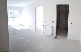 Daca nu vrei sa fii deranjat de persoanele care locuiesc deasupra ta atunci ai gasit apartamentul mult cautat... 