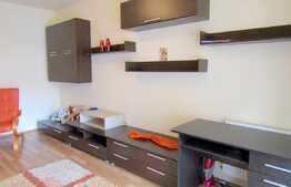 Daca vrei un apartament decomandat, situat la etaj intermediar si cu loc de parcare, avem oferta potrivita pentru tine!