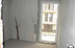 Pret BUN la 2 cam in imobil nou!