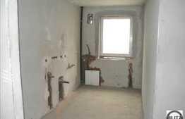 Pret BUN la 2 cam in imobil nou!