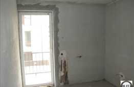 Pret BUN la 2 cam in imobil nou!