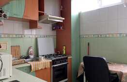 Garsoniera la cheie, 32 mp, etaj intermediar, zona Expo Transilvania