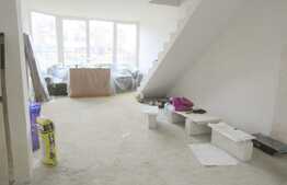 Duplex semifinisat, 110 mp+garaj, curte de 100 mp, zona strazii Ioan Rus!