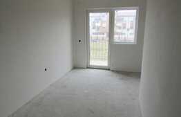 Duplex semifinisat, 110 mp+garaj, curte de 100 mp, zona strazii Ioan Rus!