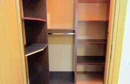 Apartament 3 camere, 56 mp, terasa 13 mp, loc de parcare! Zona strazii Porii!