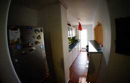 Daca esti orientat pe calitate, iti recomand cu incredere acest apartament! 2 camere decomandat, 53 mp, parcare.