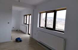 Casa conceputa pentru spatiu de birouri, 7 camere, curte + terasa, 10 parcari