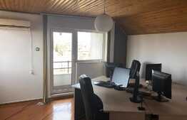 Casa 420 mp, 5 parcari, AC, zona Piata Fraternitatii