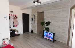 Apartament cu finisaje noi, balcon de 10 mp si loc de parcare