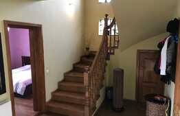 2 Case individuale in curte comuna, zona Strazii Traian Vuia, suprafata de teren 800 mp