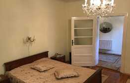 Casa individuala,Curte Comuna, 90 mp, teren 220 mp, zona Traian Vuia