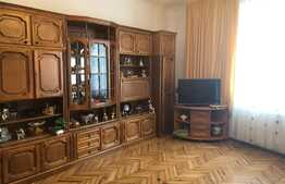Casa 2 camere, 70 mp, garaj, gradina 100 mp, zona Garii