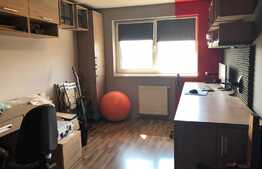 LUX, 3 camere, 76 mp, decomandat, 2 parcari cu CF, pod, zona strazii Muzeul Apei