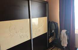 De vanzare apartament cu 3 camere, 57 mp, zona strazii Teilor