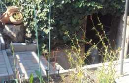 Casa de vanzare 130 mp utili, teren 151mp, zona de case!