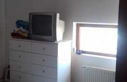 Casa de vanzare 130 mp utili, teren 151mp, zona de case!