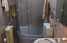 Este.... Este pentru tine!