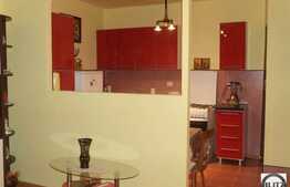 2 camere de vanzare in zona strazii Porii