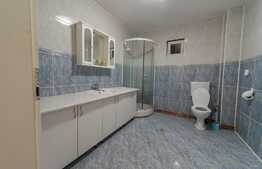 Casa de vanzare, 180 mp, 690 mp teren, zona exclusivista de case!