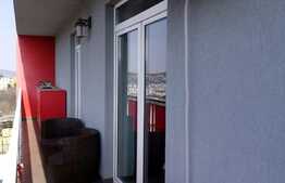 Apartament de inchiriat, mobilat lux, parcare, la pret...