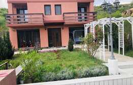 De vanzare casa la cheie, 120 mp utili, 500 mp teren, terasa panoramica!