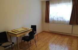 Apartament 3 camere, decomandat, 72 mp, partial mobilat, zona strazii Gruia