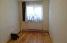 Apartament 3 camere, decomandat, 72 mp, partial mobilat, zona strazii Gruia