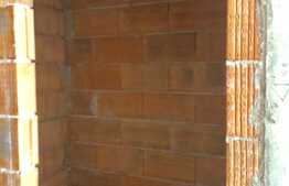 Apartament spatios, 3 camere, 2 bai, 67 mp, gradina 70 mp!  Zona Terra! 