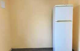 Apartament 1 camera, 43 mp, decomandata, zona strazii Arinilor