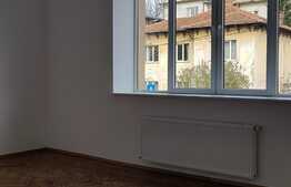 Imobil de birouri, zona Parcului Central!