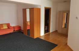 Apartament spatios cu 2 camere, 60 mp! Zona strazii Florilor!