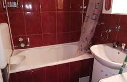 Apartament 2 camere, 52 mp, A.C., prima inchiriere, parcare, zona strazii Horea