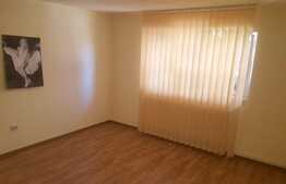 Apartament nemobilat, de 2 camere ce iti ofera posibilitatea de a mobila dupa bunul plac