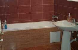 Apartament nemobilat, de 2 camere ce iti ofera posibilitatea de a mobila dupa bunul plac