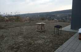 De vanzare casa tip duplex 110 mp utili, teren 180 mp, zona Chinteni