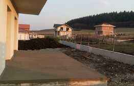 De vanzare casa individuala, 120 mp, teren 500 mp, Exterior Est!