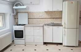 Apartament de vanzare, 2 camere, 59 mp, zona strazii Florilor!