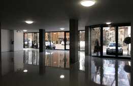 Spatiu comercial elegant in cladire moderna!