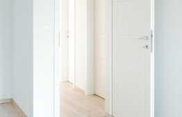 3 camere cu CF , finisat, un loc de parcare , zona strazii Buna ziua  !